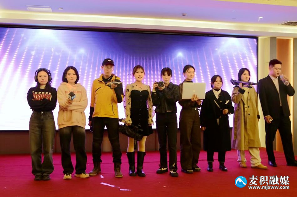 a8b63981b13fdcaeb4b16ac92229a1f