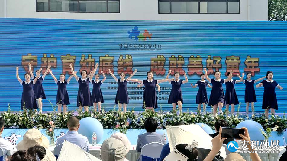 3927c944565ebe3438f60b6cefeb9f3