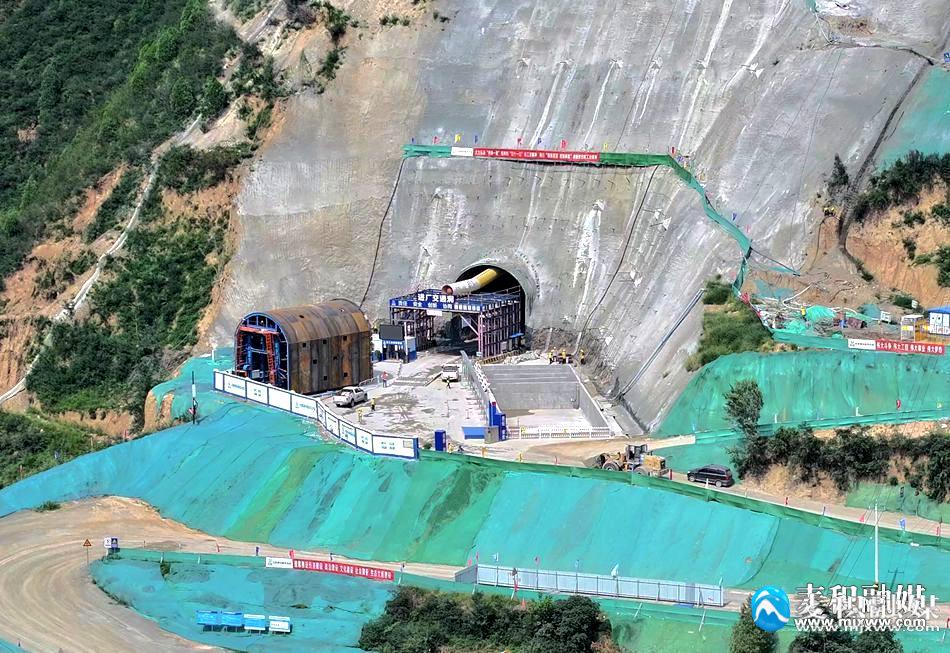 133689389794125331_副本