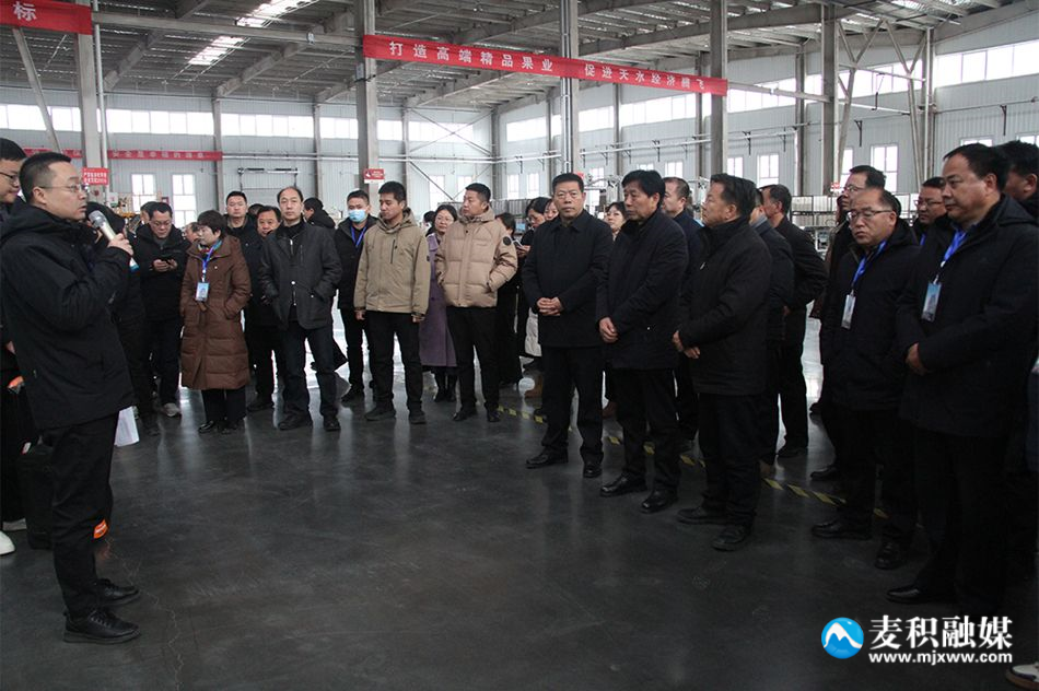 3986c228ba4b474cab09933eb25b6c06