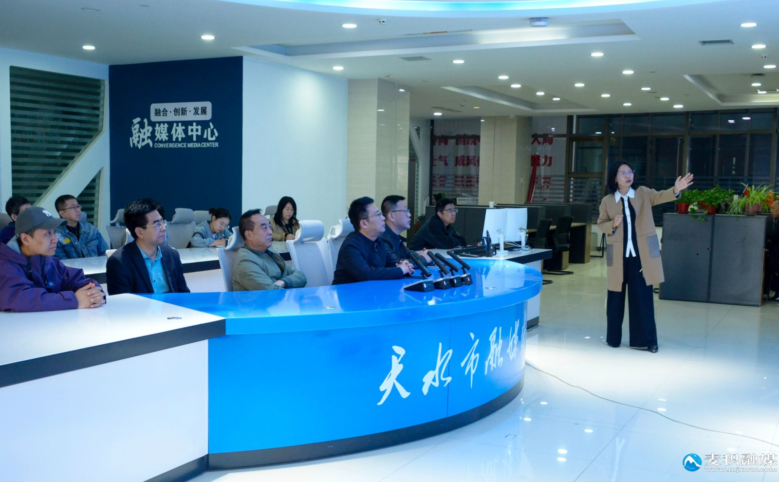 daeb308307e2d083c2bd8abd6076a62 daeb308307e2d083c2bd8abd6076a62