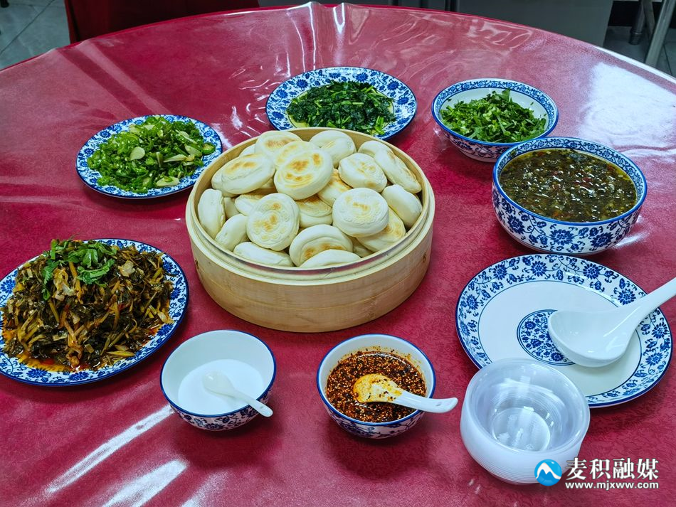 b3e127791fd7d104d81636f33278299